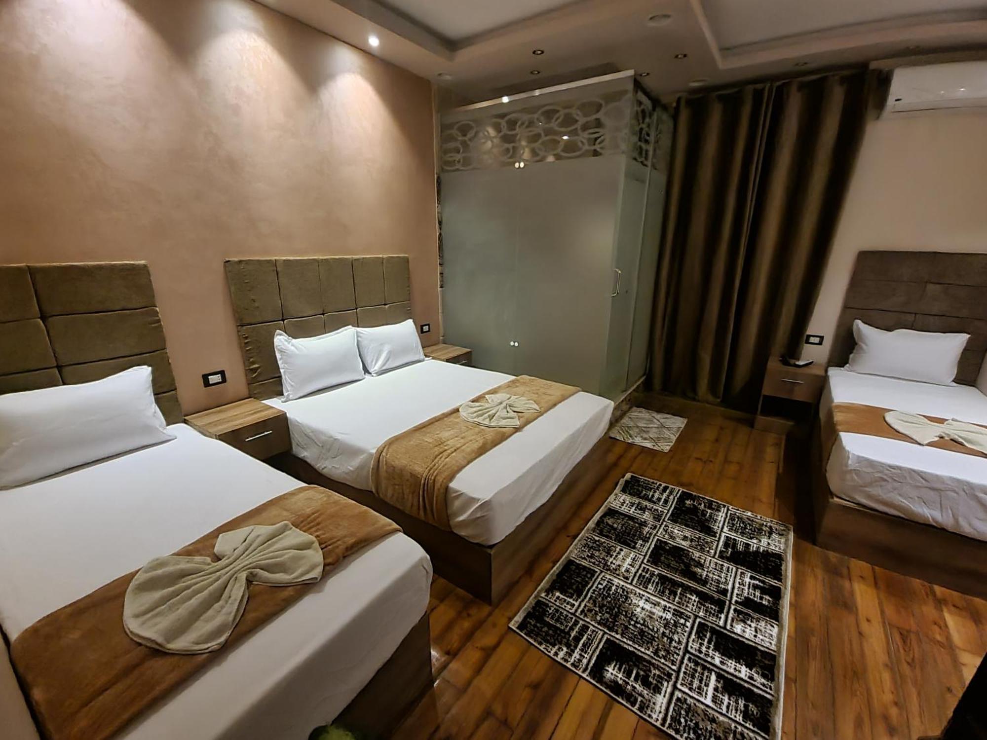 Alshawarbi Plaza Hotel ไคโร ภายนอก รูปภาพ